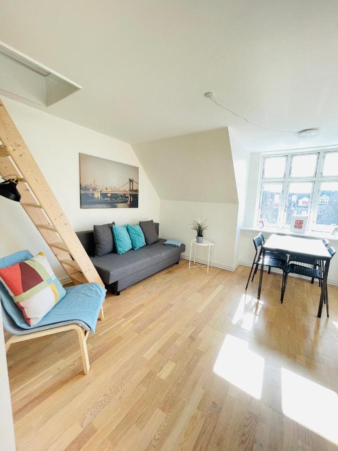 Aday - Apartment With Balcony And Barbecue Aalborg Eksteriør billede